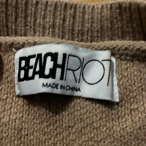 Adorable sweater - Picture 3 of 4